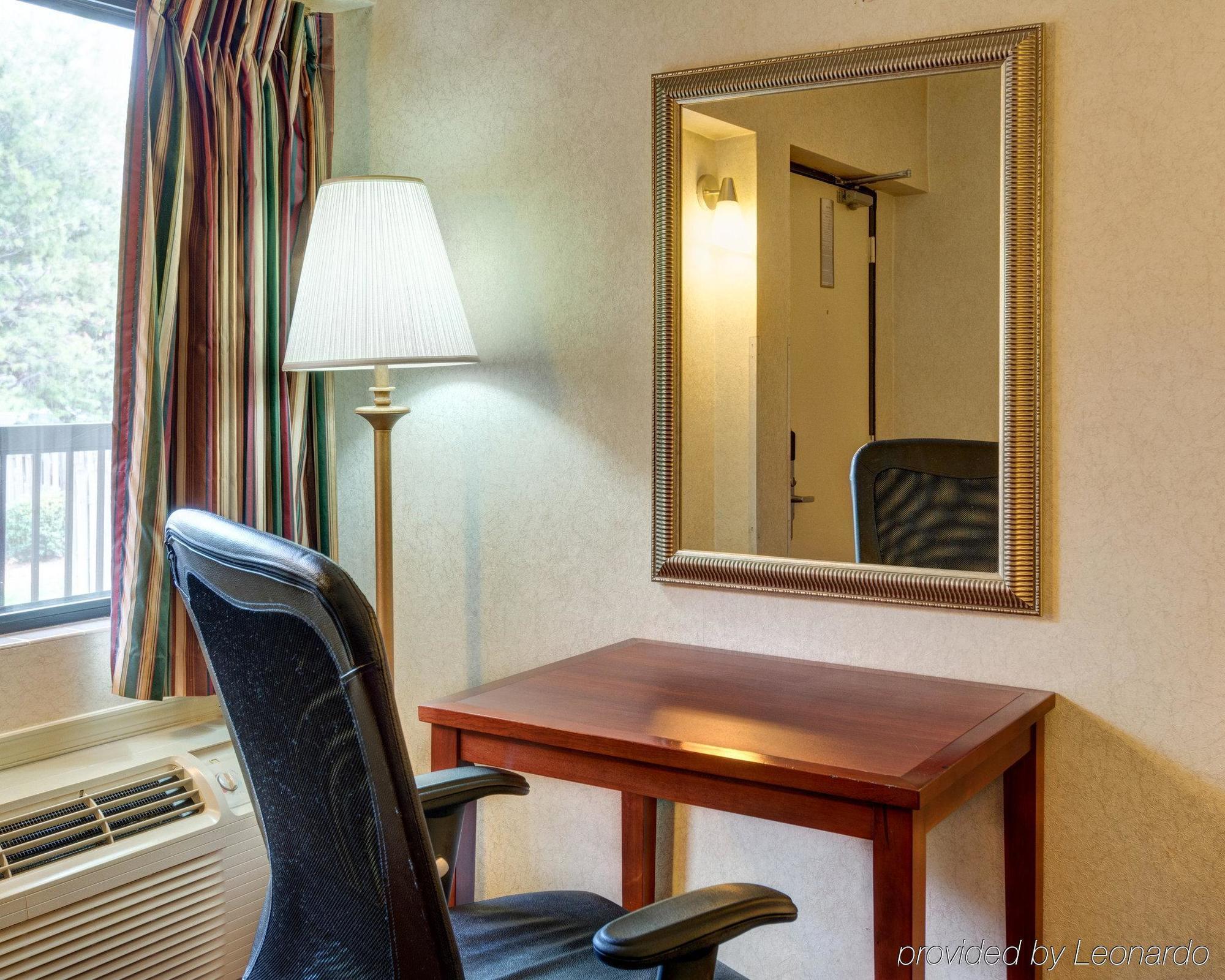 Red Carpet Inn By University Of Maryland College Park Exterior foto